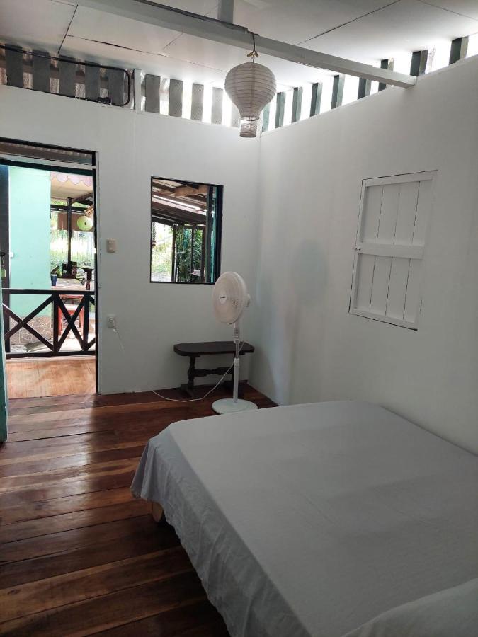 Mar Caribe Pv Hotel Puerto Viejo de Talamanca ภายนอก รูปภาพ