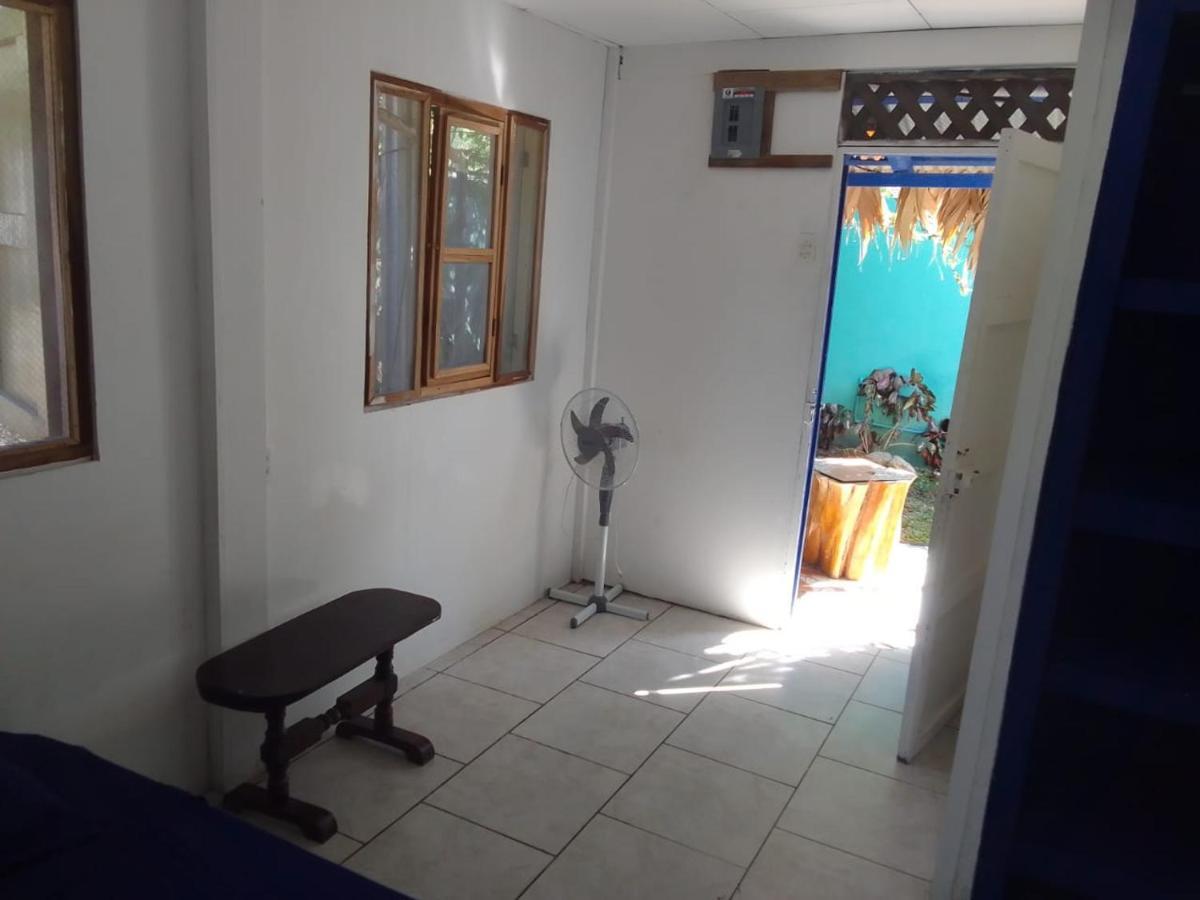 Mar Caribe Pv Hotel Puerto Viejo de Talamanca ภายนอก รูปภาพ