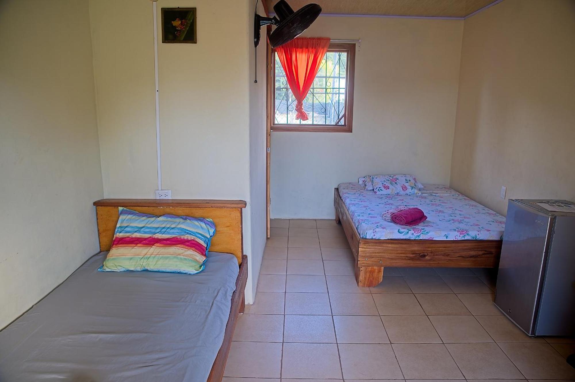 Mar Caribe Pv Hotel Puerto Viejo de Talamanca ภายนอก รูปภาพ