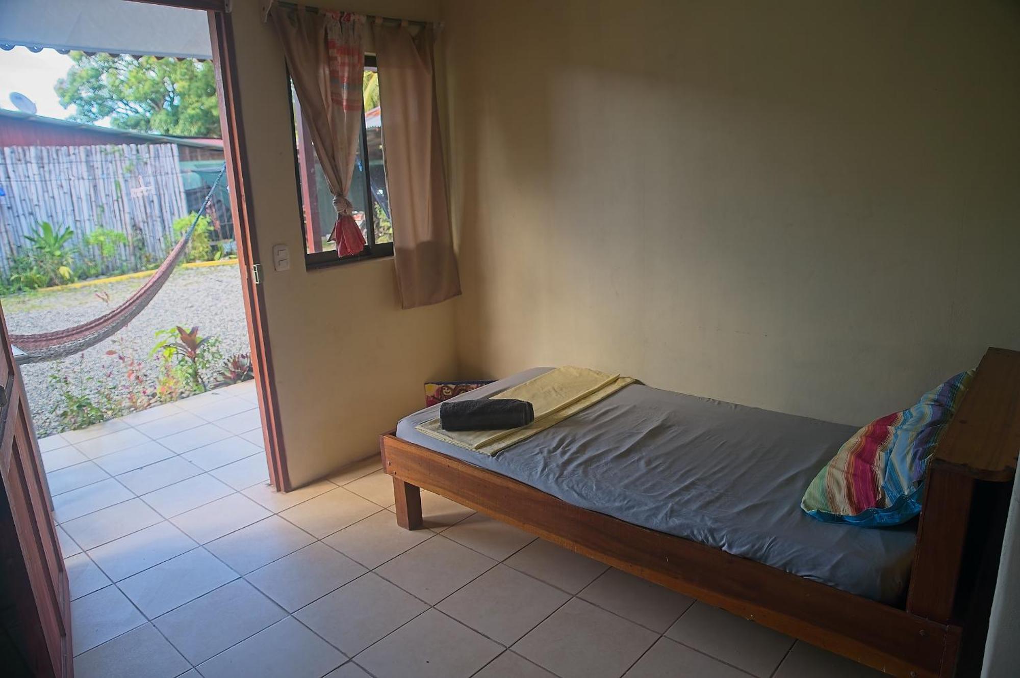 Mar Caribe Pv Hotel Puerto Viejo de Talamanca ภายนอก รูปภาพ